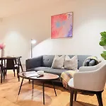 James Street 2Br2Bath With Free Parking