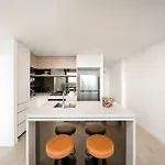 1Bedroom Sip In Style Apt In Queens Wharf - Level 33 With City And River View