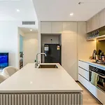 1br Queens Wharf Charm With Balcony Views - Lv 15 *
