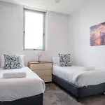 Apartment Fortitude Valley Escape With Pool, Gym & Parking Brisbane