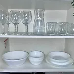 U5-Traditional Qld Unit With Backyard-Fresh-Quiet Leafy Centre-Newac Smarttv