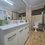 Apartment Floor# Full Aircon# Cat# Bues# Park # Uni