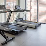 Fortitude Valley Escape With Pool, Gym & Parking Apartment Brisbane