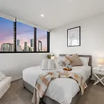 Cs - Gorgeous Views 2br W Parking, Pool & Gym Apartment