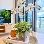1br Premium In Qwr - Level 22 Privately Managed *