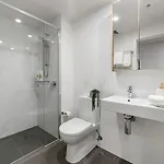 Apartment Cs - Gorgeous Views 2br W Parking, Pool & Gym