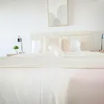 Apartment Direct Story Bridge Views - Sleeps 6 - Parking - *