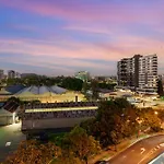 Zen Suite Cozy 1 Bedroom With 2 Beds Spa Pool Gym Sauna