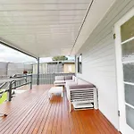 Cozy House Cannon Hill , 3 Bed, And Just 13 Mins From Airport And 15 Mins From Cbd Holiday home *