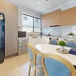 Holiday home Cozy House Cannon Hill , 3 Bed, And Just 13 Mins From Airport And 15 Mins From Cbd Brisbane