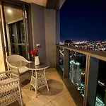 Apartment Luxury Riverfront Level 38 Queen's Wharf Tower Brisbane