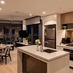 Luxury Riverfront Level 38 Queen's Wharf Tower * Brisbane