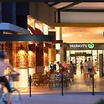 Apartment Stylish Newstead With Pool, Gym & Parking Brisbane