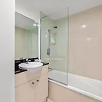 Cllix Apartment Brisbane