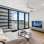 Cbd Luxury River View 1bed The One *