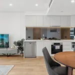 Cbd Luxury River View 1bed The One
