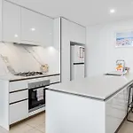 City Escape House At Cultural Centre Precinct