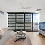 Cbd Luxury River View 1Bed Apt The One