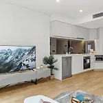 Cbd Luxury River View 1bed The One