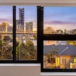 Groovy! ~ Central New Farm ~ Walk To Cbd