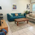 Large And Stylish Townhouse In Chic Area