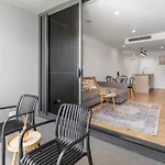 3-bed View With Free Parking