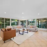 Modern 4b Family-friendly In Robertson Qld *