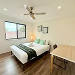 Spacious Retreat With Modern Comfort & Cozy Vibes