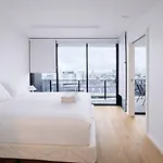 2br West End Hideaway With Views And Parking Holiday home