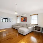Holiday home Bayside Queenslander High Ceilings Family-friendly Brisbane