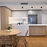 Holiday home 2br West End Hideaway With Views And Parking Brisbane