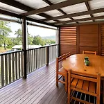 Holiday home 4 Bedroom With Private Cinema, Pool 2parking *