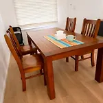 Holiday home 3br Family Walk To Waterfront & Wading Pool Brisbane