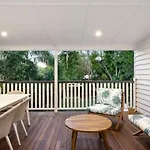 Holiday home Stylish With Pool, Close Suncorp Stadium, Cbd