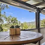 4 Bedroom With Private Cinema, Pool 2parking * Brisbane