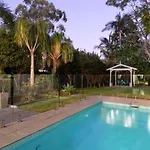Holiday home Stylish With Pool, Close Suncorp Stadium, Cbd *
