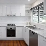 4 Bedroom With Private Cinema, Pool 2Parking