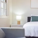 Bayside Queenslander High Ceilings Family-friendly * Brisbane