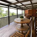 4 Bedroom With Private Cinema, Pool 2parking Brisbane