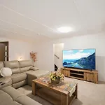 5br Pool - Bbq Retreat - Sleeps 11 Max - Ev Station * Brisbane