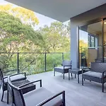 Modern 2Br Ducted Ac Parking And Great Location