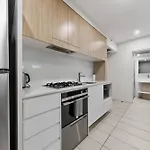 1Bed Pvte Apt - Portside Wharf Location