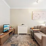 Comfy Studio Near Gabba With Secure Parking
