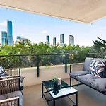 Ivy & Eve - 2br - Pool - Balcony - Parking * Brisbane