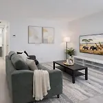 Apartment Charlotte Towers