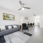 Budget-Friendly Tandem Parking Near Everything