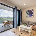 Xl Balcony Stylish 2Br Parking Near Food And Shops