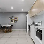 1Bed Pvte Apt - Portside Wharf Location