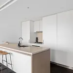 City Lights Retreat - Fortitude Valley