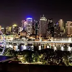 Kozyguru | South Brisbane | Prime Skyline Retreat
